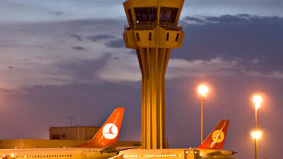 Ortadoğu’da yaşanan gerilim THY’yi olumsuz etkiledi.Bu bölgede THY’nin yolcu sayısında