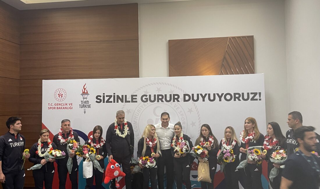 Golbol Kadın Milli Takımı, altın madalyayı Gazzeli şehitlere armağan etti.