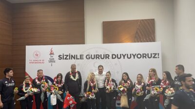 Golbol Kadın Milli Takımı, altın madalyayı Gazzeli şehitlere armağan etti.