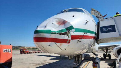İspanya'da kuşlarla çarpışan Royal Air Maroc'a ait Embraer E190AR tipi