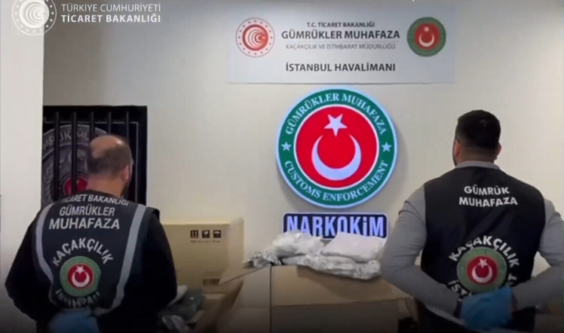 İstanbul Havalimanı’nda 119 kilo uyuşturucu yakalandı Ticaret Bakanlığı Gümrükler Muhafaza ekiplerince, narkotik suçlarla mücadele çalışmaları kapsamında,