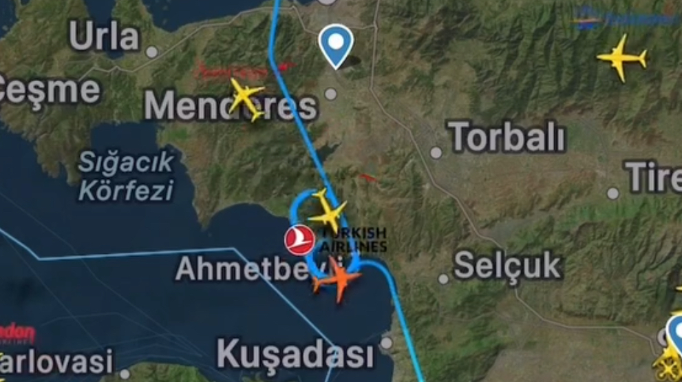 İzmir’e sis nedeniyle inemeyen 5 uçak başka meydanlara indi.