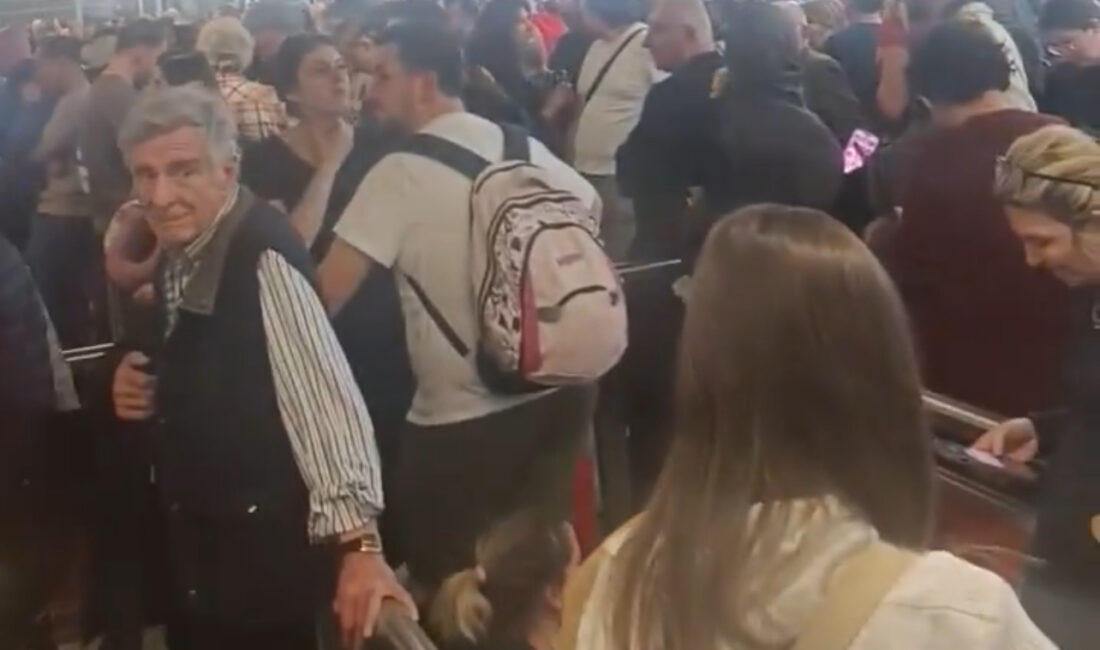 Sabiha Gökçen Havalimanı’na eleştiri Sabiha Gökçen Havalimanı’na eleştiriler devam ediyor