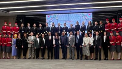 Türk Hava Yolları Yönetim Kurulu Başkanı Prof. Dr. Ahmet Bolat,
