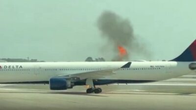 ABD Orlando Havalimanı'nda kalkış için push-back esnasında Delta Havayolları'na ait