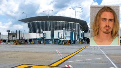 ABD'de Charlotte Dougles Havalimanı'nda güvenlik kontrollerini geçerek aprona çıkan 27