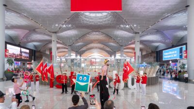 İstanbul Havalimanı’nda 23 Nisan Ulusal Egemenlik ve Çocuk Bayramı coşkusu