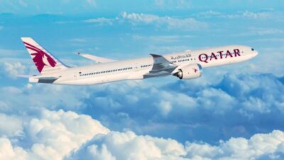 Qatar Airways'in bir yolcusu, 600 dolar parasının mürettebattan bir kişi