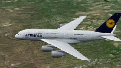 Dünyanın en büyük yolcu uçağı A380 koltuğa sıkışan İPad nedeniyle