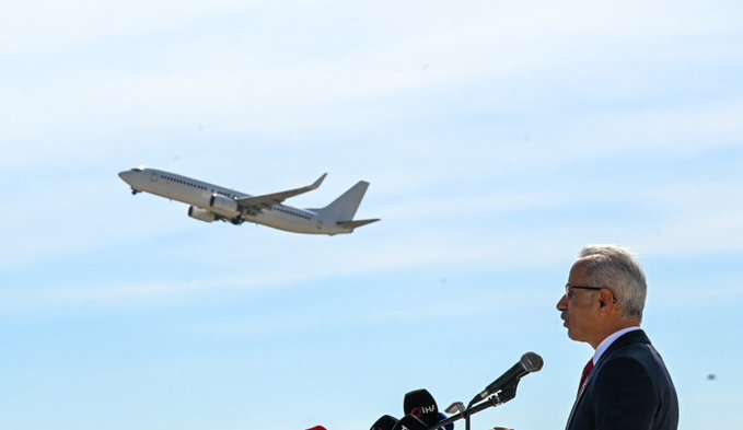 Ulaştırma ve Altyapı Bakanı Abdulkadir Uraloğlu, Türk hava sahasında iki