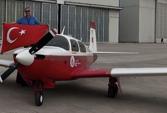 Kaza kırıma uğrayan uçağı arama  çalışmaları devam ediyor
