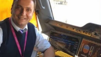 Romanya'nın Arad kentinde meydana gelen planör kazasında iki kişi hayatını
