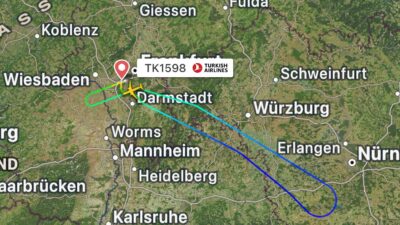 THY’nin bugün Frankfurt İstanbul uçuşunu yapan TK1598 sefer sayılı Airbus