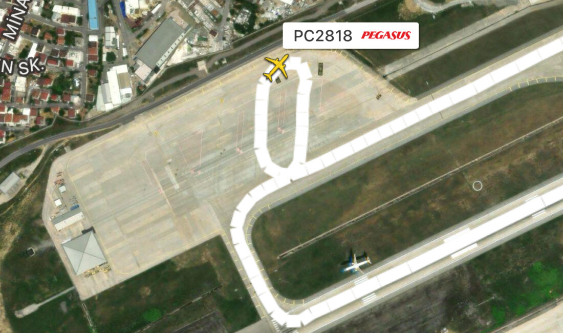 Pegasus uçağı park yerine geri döndü Pegasus Havayolları’nın bugün saat 18:40’ta İstanbul Sabiha Gökçen Trabzon uçuşunu