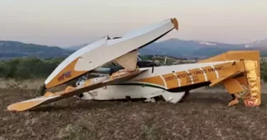 Denizli Buldan’daki orman yangınına müdahale eden Air Tractor AT-802 tipi