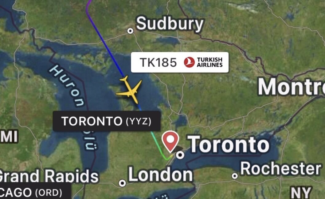 THY’nin İstanbul’dan Şikago’ya giden uçağı bir yolcu rahatsızlanınca tıbbi acil