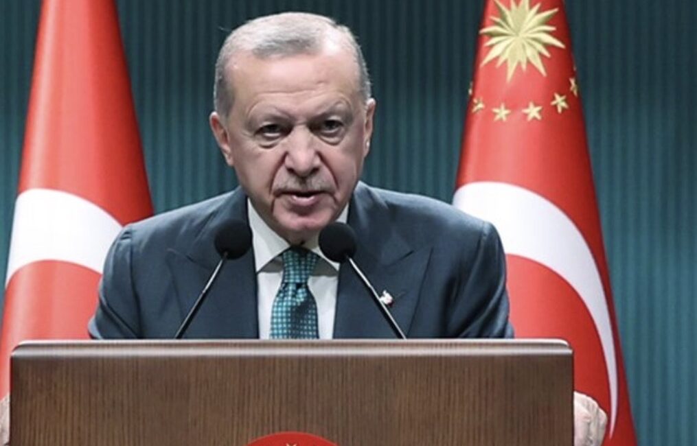 Cumhurbaşkanı Erdoğan: İnşallah bu kazadan en az bir badire ile çıkarız Cumhurbaşkanı Recep Tayyip Erdoğan: “Azerbaycan'dan ülkemize gelmekte olan uçağımızın Gürcistan-Azerbaycan