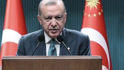 Cumhurbaşkanı Recep Tayyip Erdoğan: “Azerbaycan'dan ülkemize gelmekte olan uçağımızın Gürcistan-Azerbaycan