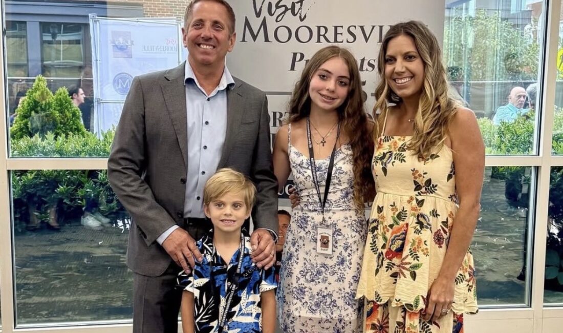 
Eski NASCAR Şampiyonu Greg Biffle ve Ailesi Uçak Kazasında Hayatını