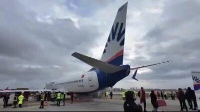 SunExpress’in İniş Takımı Dikmesi Kırılan ve Kanadı da Hasar Gören