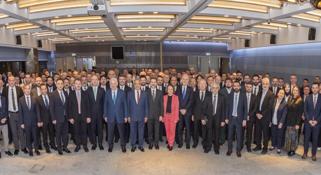 THY Yönetim Kurulu ve İcra Komitesi Başkanlığı görevini uzun süredir