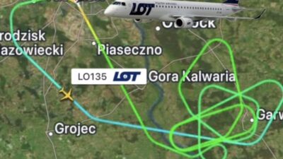 İstanbul’a Gelen Yolcu Uçağına Yıldırım İsabet Etti, Geri Döndü! O