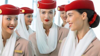 Emirates Havayolları Türkiye’den Kabin Görevlisi Arıyor! Maaş ve Şartlar Neler?