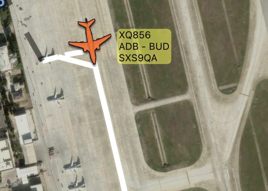 SunExpress uçağında arıza SunExpress’in bugün İzmir-Budapeşte uçağında teknik arıza meydana geldi. Uçak seferden