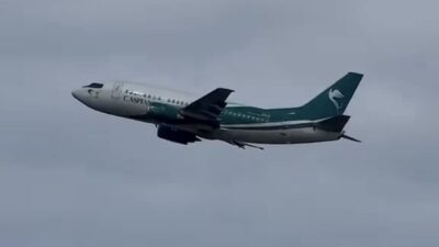 İranlı havayolu şirketi Caspian Airlines’ın 28 yaşındaki Boeing 737 tipi